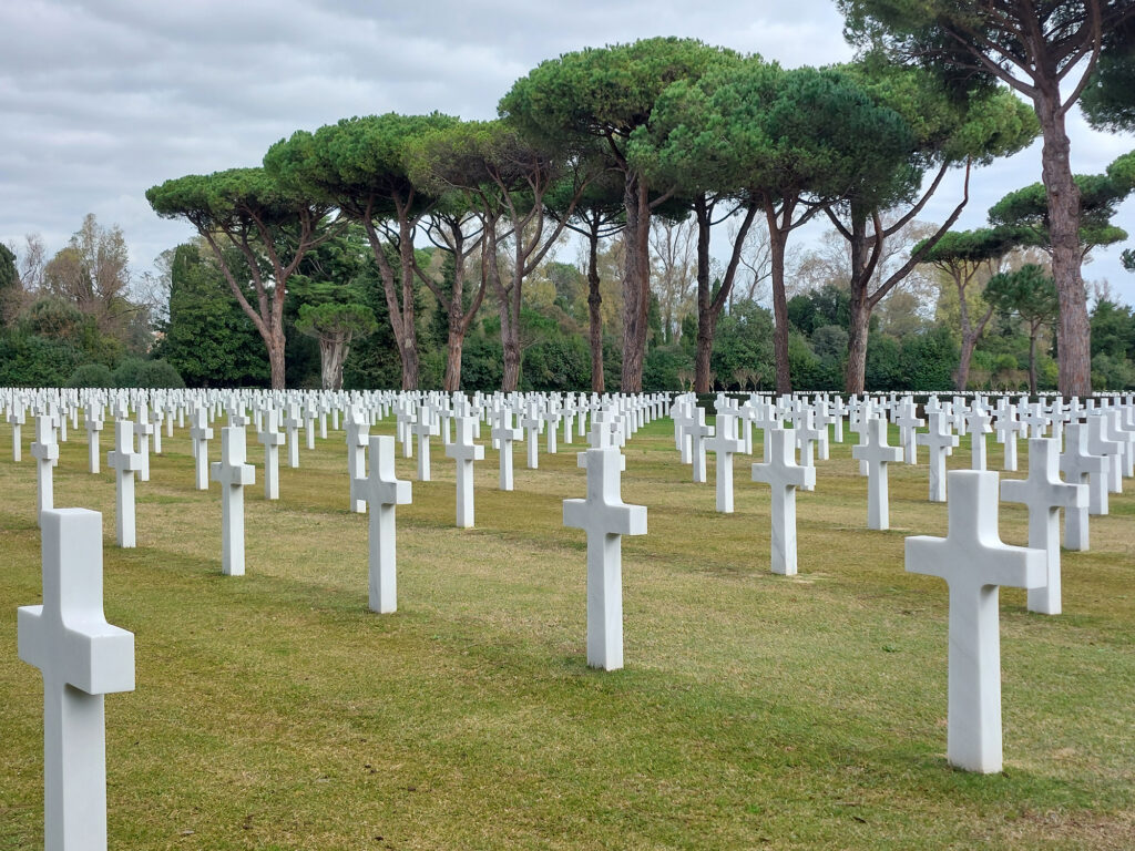 Cimitero di Nettuno - (c) Foto Mauro Monti