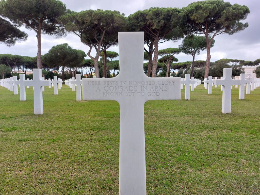 Cimitero di Nettuno - (c) Foto Mauro Monti